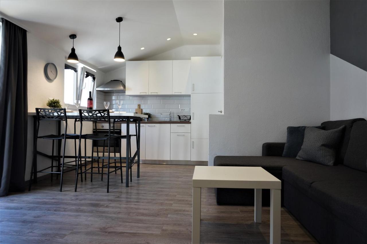 Apartment Cosy & Sweet Makarska Bagian luar foto