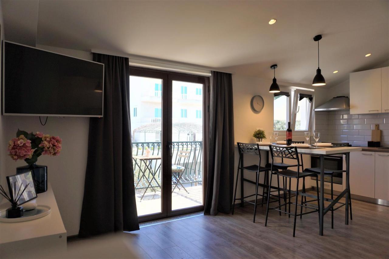 Apartment Cosy & Sweet Makarska Bagian luar foto